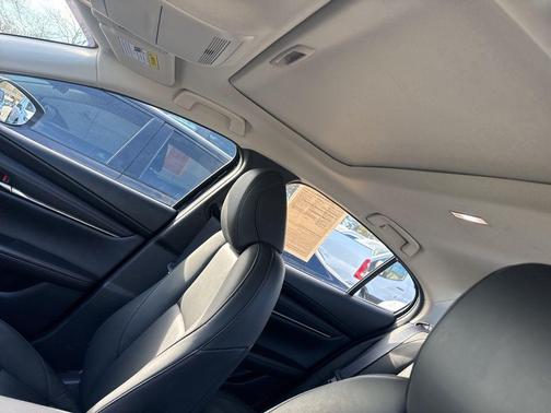 2025 Mazda Mazda3 FWD w/Preferred Package