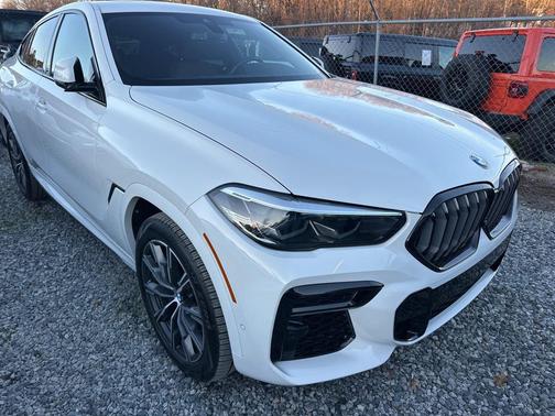 2023 BMW X6 xDrive40i
