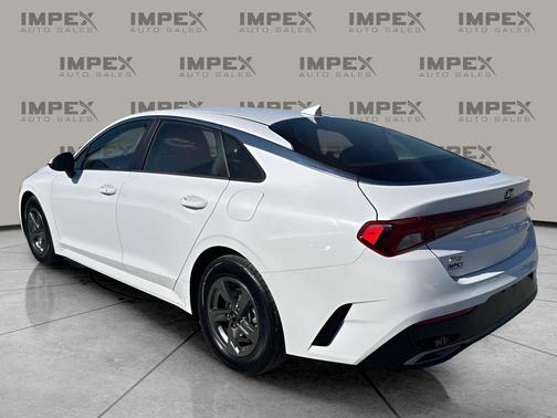 2021 Kia K5 LXS