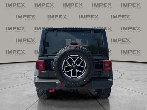 Black Clearcoat 2025 Jeep Wrangler Rubicon