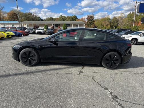 2024 Tesla Model 3 Long Range