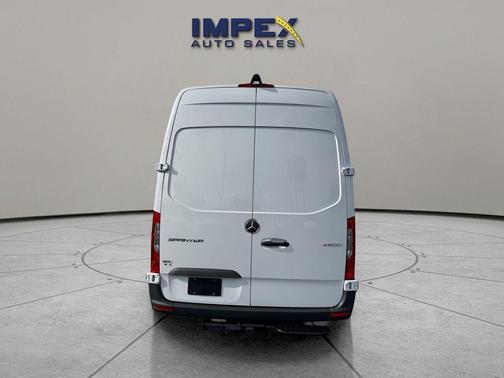 Arctic White 2025 Mercedes-Benz Sprinter 2500 High Roof