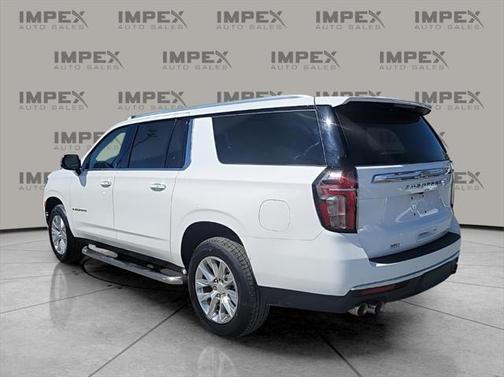 2023 Chevrolet Suburban Premier