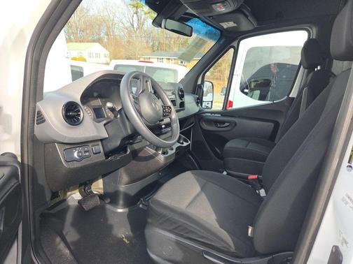 2021 Mercedes-Benz Sprinter 2500 High Roof