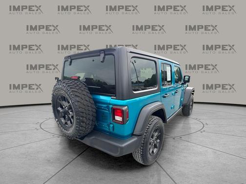 Bikini Pearlcoat 2020 Jeep Wrangler Unlimited Willys 4x4