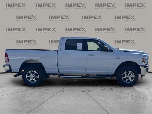 2021 RAM 2500 Big Horn Crew Cab 4x4 6'4' Box