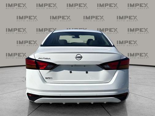 2024 Nissan Altima S FWD