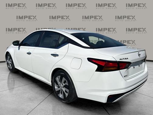 2024 Nissan Altima S FWD