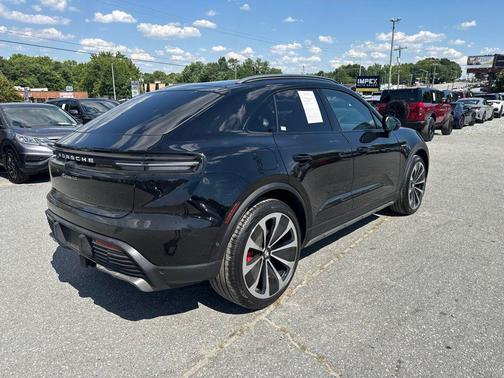 Black 2025 Porsche Macan Macan Electric 4