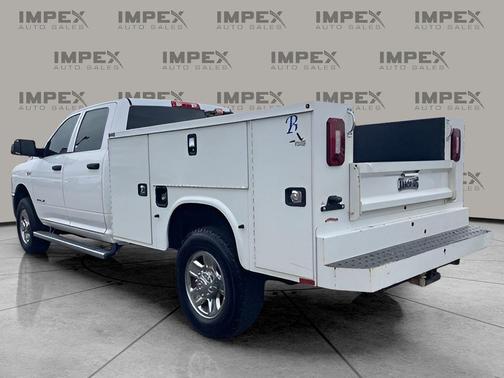Bright White Clearcoat 2021 RAM 2500 Tradesman Crew Cab 4x4 8' Box