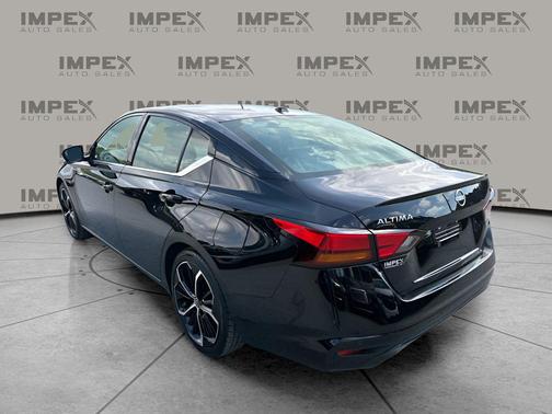 Super Black 2025 Nissan Altima SR FWD