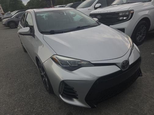 Silver 2017 Toyota Corolla SE