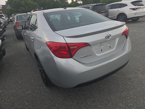 Silver 2017 Toyota Corolla SE