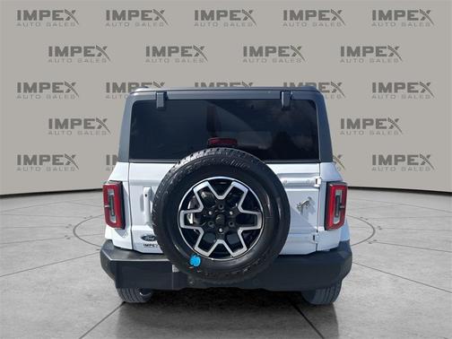 2023 Ford Bronco Outer Banks