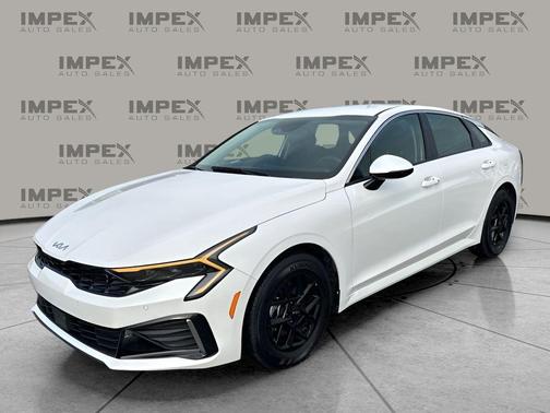 2026 Kia K5 LXS FWD
