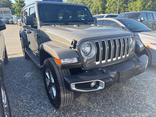 Sting-Grey 2023 Jeep Wrangler 4-Door Sahara