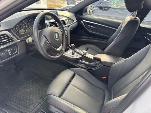 2018 BMW 330e iPerformance