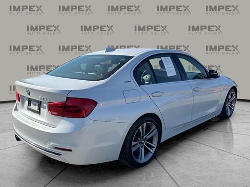 2018 BMW 330e iPerformance