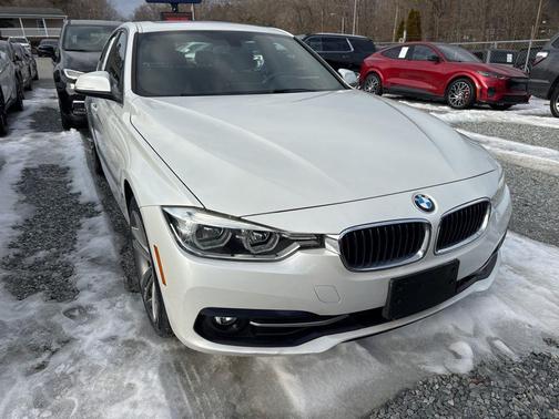 2018 BMW 330e iPerformance