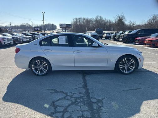 2018 BMW 330e iPerformance