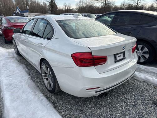 2018 BMW 330e iPerformance