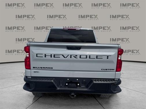 2024 Chevrolet Silverado 1500 Custom Trail Boss