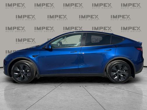 2024 Tesla Model Y Long Range Dual Motor All-Wheel Drive
