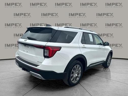 2025 Ford Explorer Platinum