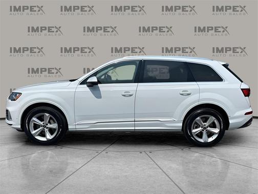 2022 Audi Q7 55 Premium