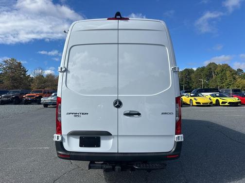 2025 Mercedes-Benz Sprinter 2500 High Roof
