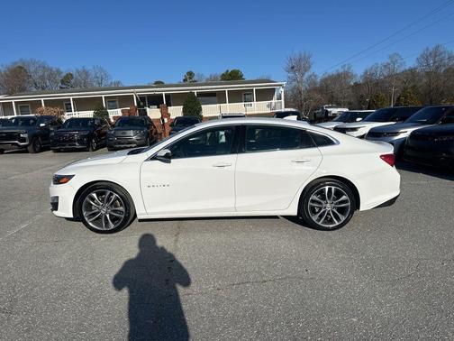 2023 Chevrolet Malibu FWD 1LT