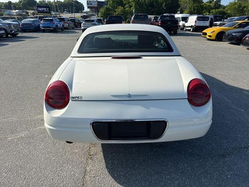 Whisper White 2002 Ford Thunderbird Base