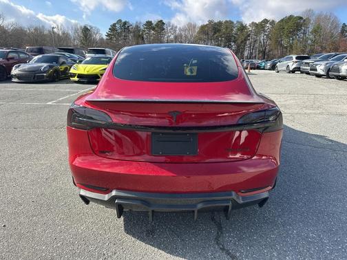 2023 Tesla Model 3 Performance