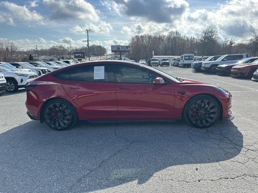 2023 Tesla Model 3 Performance