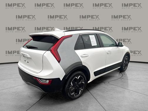 2023 Kia Niro EV Wave