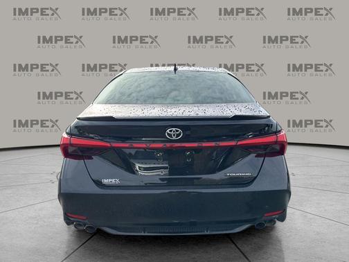 2019 Toyota Avalon Touring