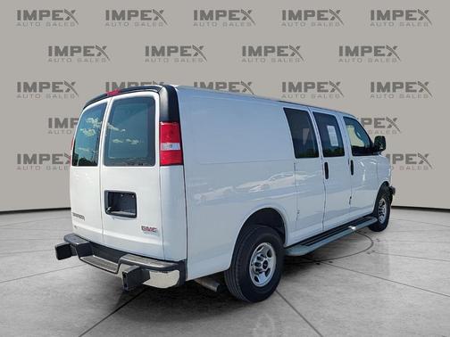 2023 GMC Savana 2500 Work Van