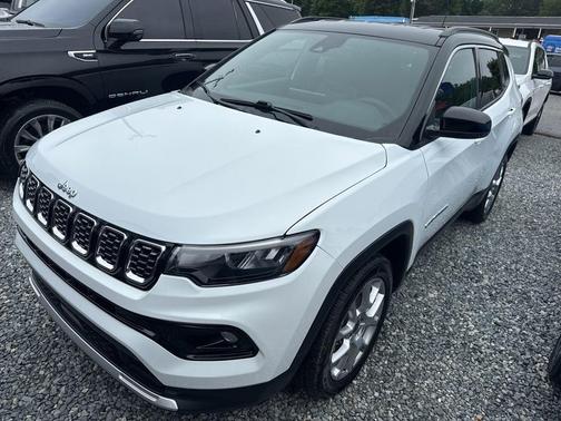 Bright White Clearcoat 2025 Jeep Compass Limited