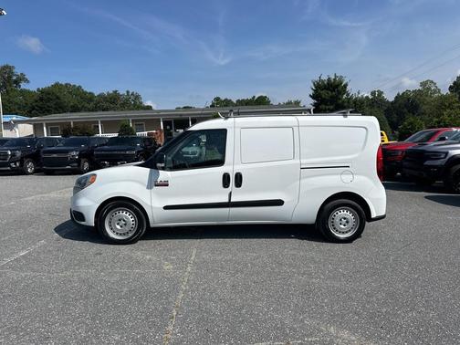 2022 RAM ProMaster City Tradesman