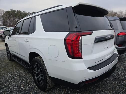 2022 GMC Yukon 4WD AT4