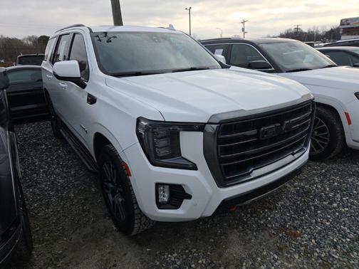 2022 GMC Yukon 4WD AT4