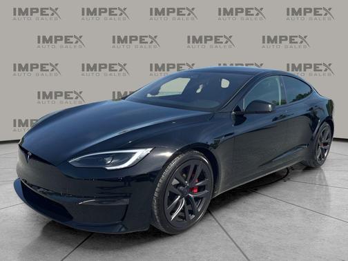 Solid Black 2023 Tesla Model S Plaid