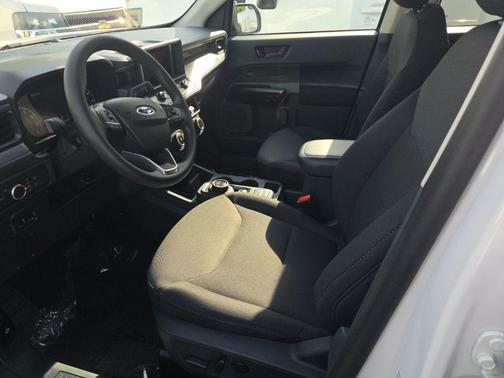 OXFORD WHITE 2023 Ford Maverick XL