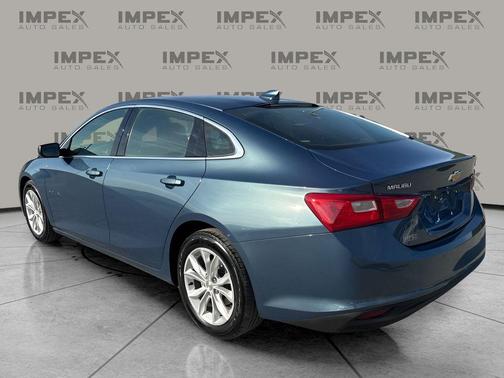 Lakeshore Blue Metallic 2025 Chevrolet Malibu FWD 1LT