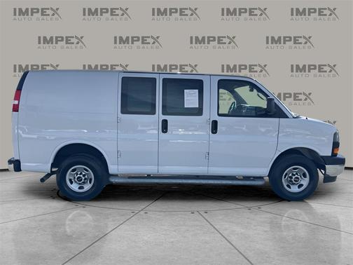 2023 GMC Savana 2500 Work Van