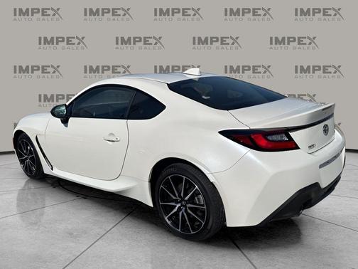 2025 Toyota GR86 Base