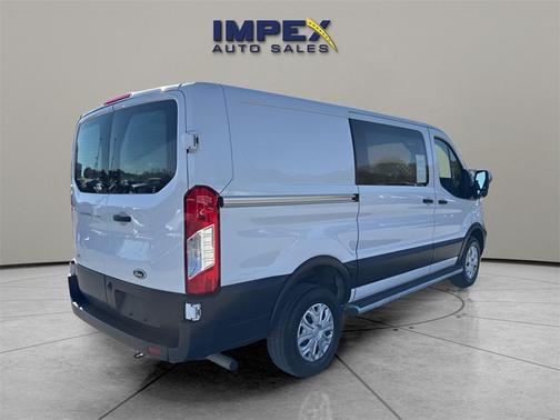 2023 Ford Transit-250 Base