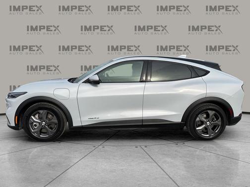 2022 Ford Mustang Mach-E Select