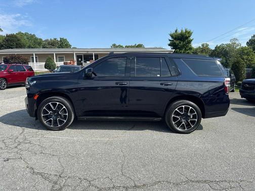 Midnight Blue Metallic 2022 Chevrolet Tahoe 4WD RST