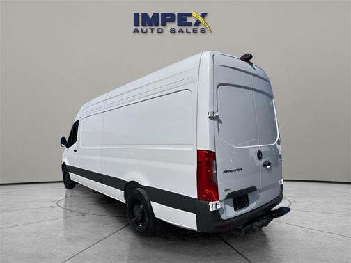 2025 Mercedes-Benz Sprinter 2500 High Roof